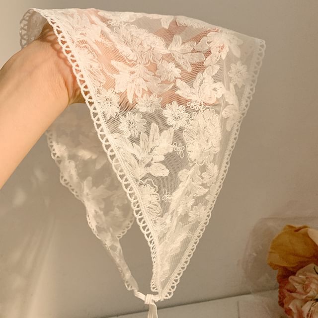 Scarf Triangle Head (Various Lace Designs)