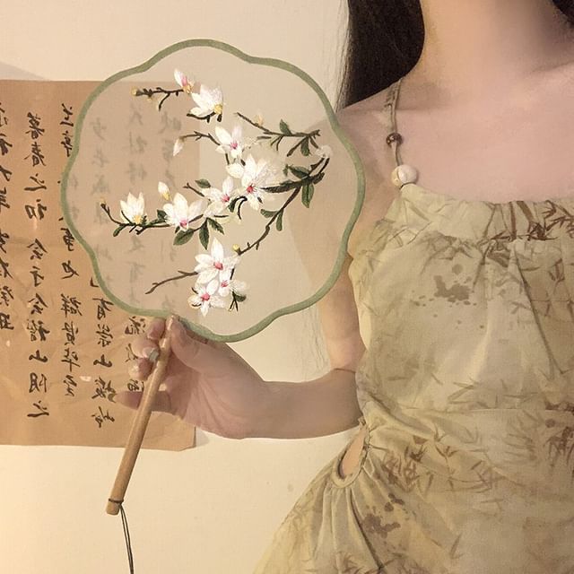 / Print Tassel Hand Embroidered Fan