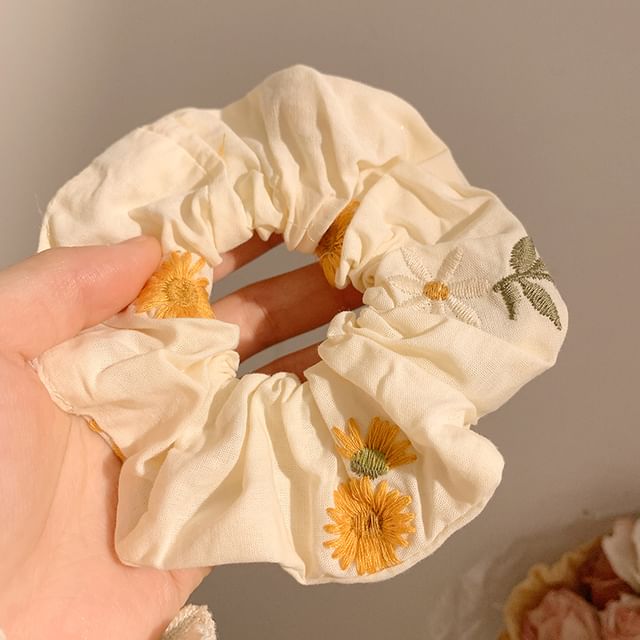 / (Various Floral Embroidered Scrunchie Bandana Designs)