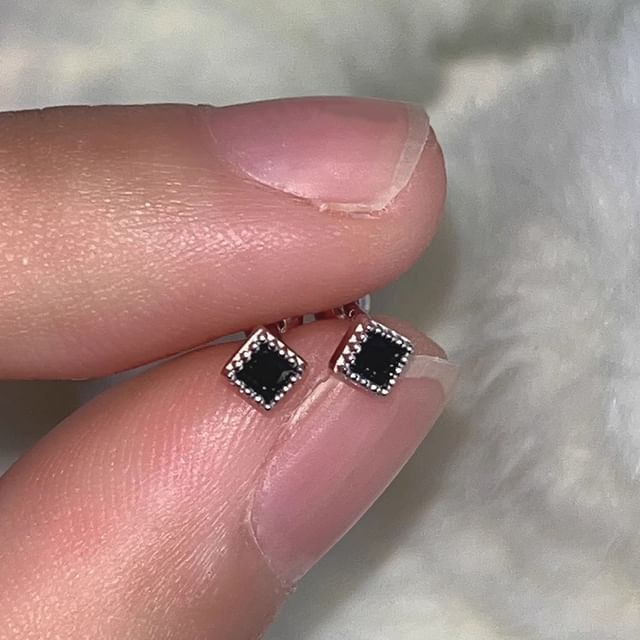Stud Rhinestone Ear