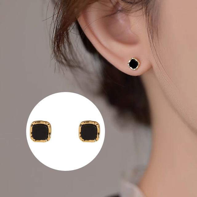 Square Ear Stud Silver Sterling