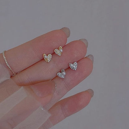 Heart Rhinestone Stud Ear