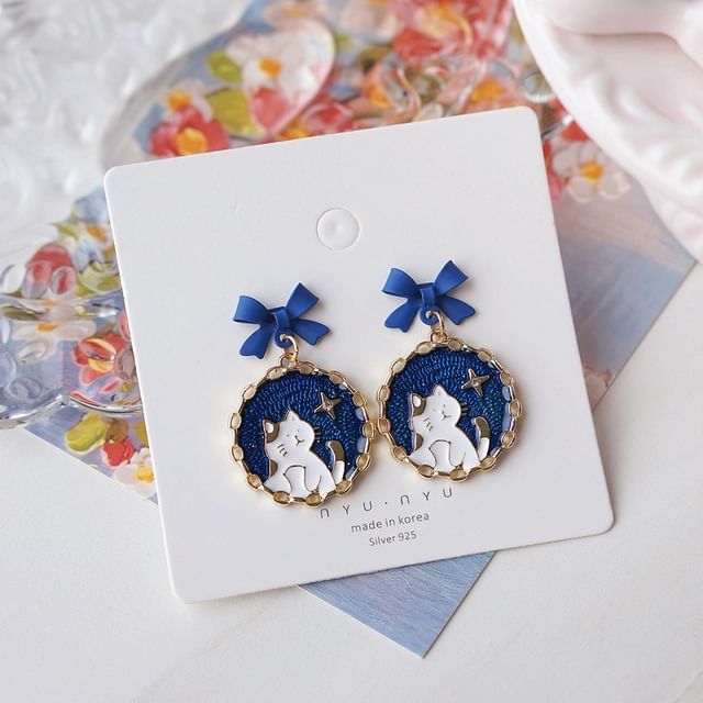Enamel / On Bow Drop Cat Clip Earring