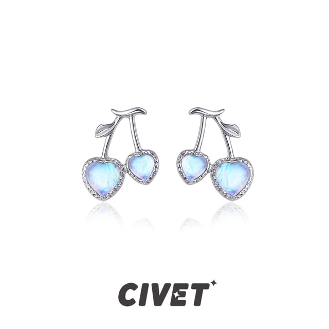 Stud / Cherry Clip-On Heart Earring