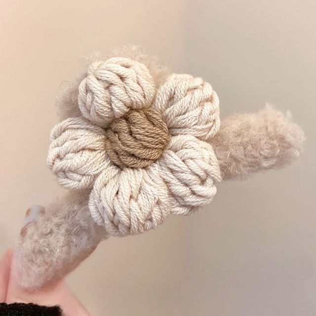 Chenille Clip Floral Hair Claw Yarn