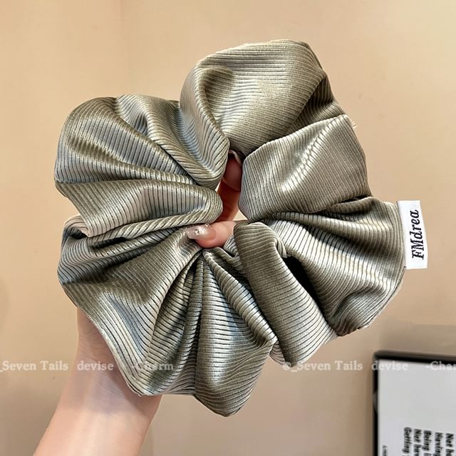 Label Lettering Scrunchie