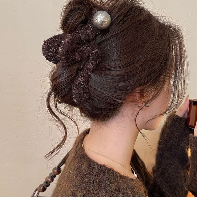 Claw Hair Faux Pearl Yarn