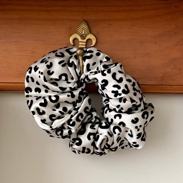 Scrunchie Hair Leopard Print