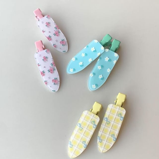 2: Set Clip of Hair Patterned Acrylic