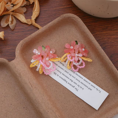 Clip-On Faux / Flower Beaded Stud Pearl Earring Ear