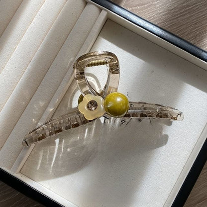 Pearl Acrylic Hair Faux Claw Flower