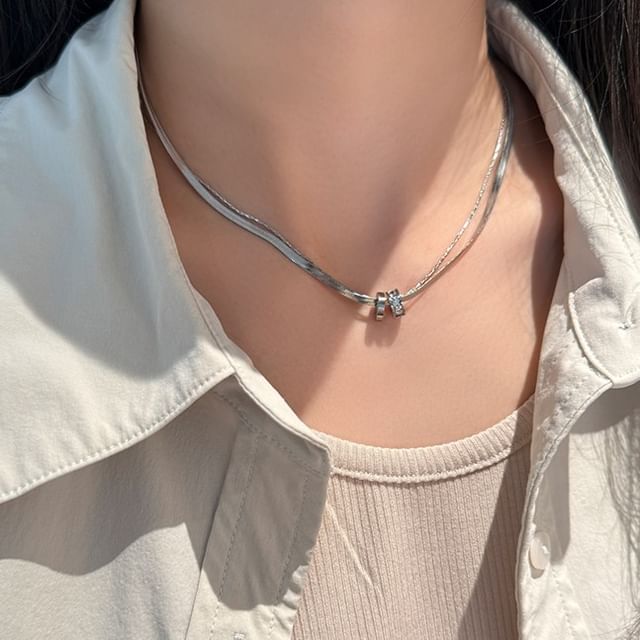 Snake Necklace Chain Pendant Circle