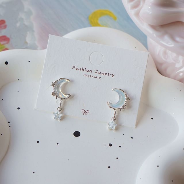 Drop / Star Crescent Earring