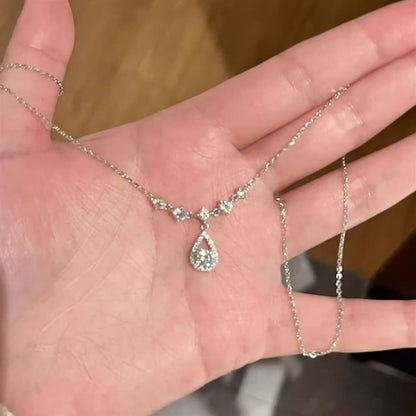 Alloy Pendant Rhinestone Droplet Necklace