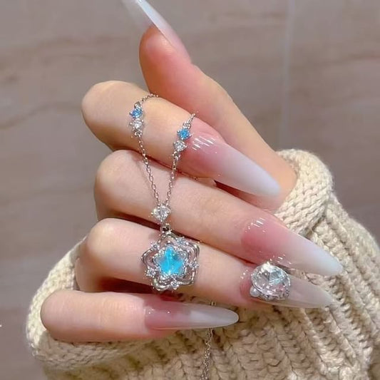 Alloy Star Pendant Necklace