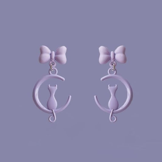 Clip Cat / On Dangle Moon Earring