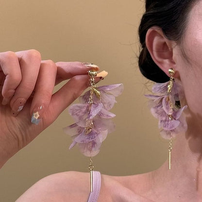 Threader Petal Earring