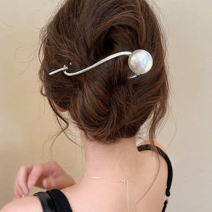 Faux Hair Pearl Clip