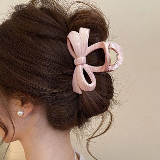 Bow Acrylic Claw Hair Clip