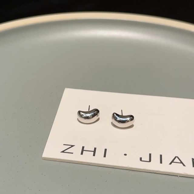 Silver 925 Bean Sterling Stud Earring