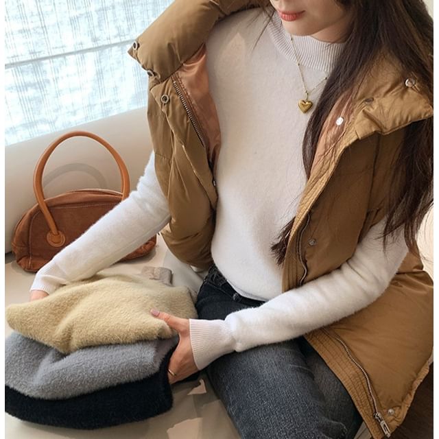 Long-Sleeve Short Faux-Fur Lined Mock Neck Plain Slim Fit Knit Top