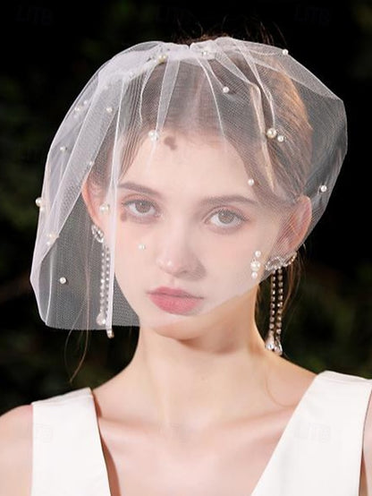 Short Crystal Embellishments and with Bridal – Pearl Veil