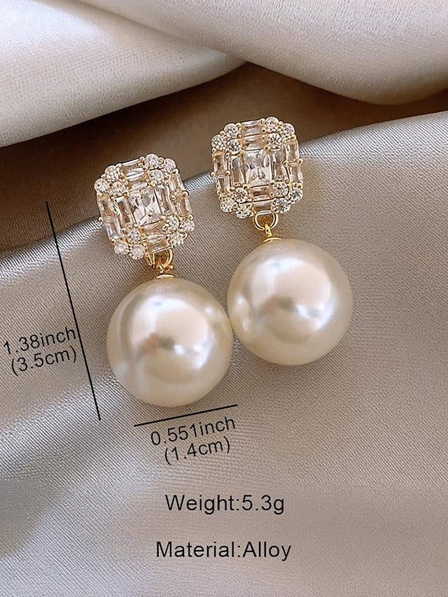 Women's Crystal Rhinestone Pearl Earrings - Gold Statement