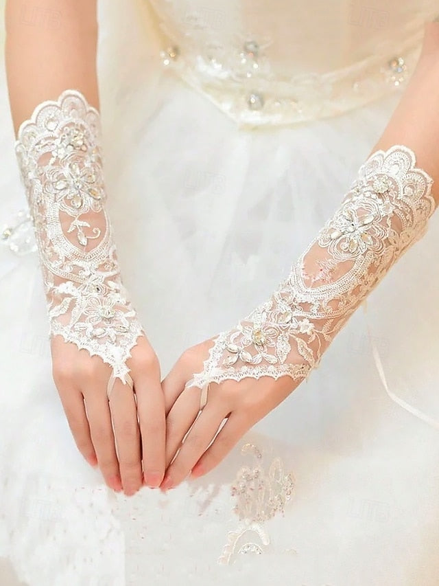 Bridal Lace Pearls with Wedding Gloves Elegant Accessories –