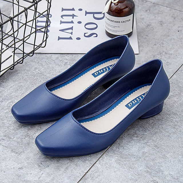 – Black Low Classic Toe Women's Heel Round Slip-On Pumps