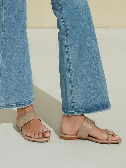 with Women's Sandals Champagne Flat Rhinestone Slip-On Heel