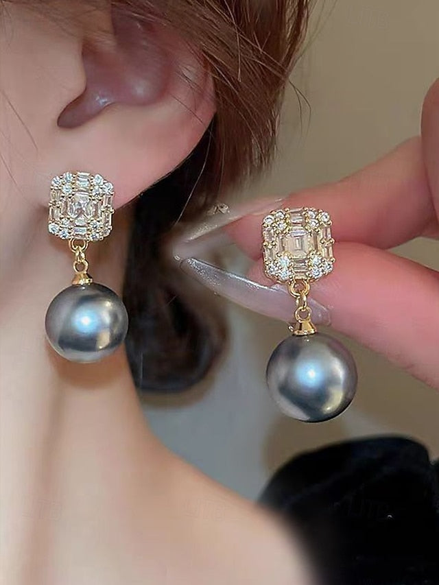 Women's Crystal Rhinestone Pearl Earrings - Gold Statement