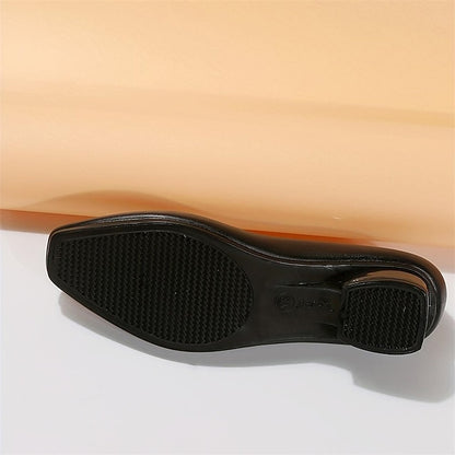 – Black Low Classic Toe Women's Heel Round Slip-On Pumps