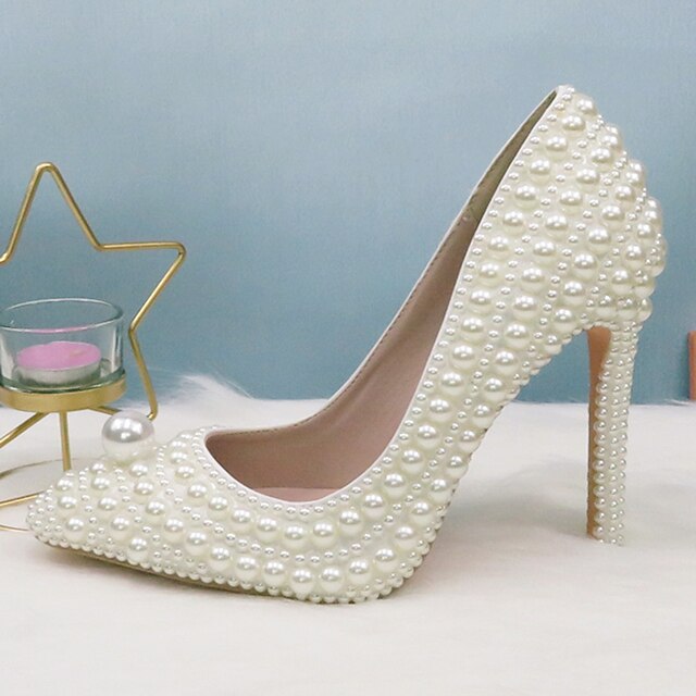 Pearl-Embellished Stiletto Purse Heels White and Round Set Pearl