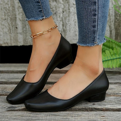 – Black Low Classic Toe Women's Heel Round Slip-On Pumps